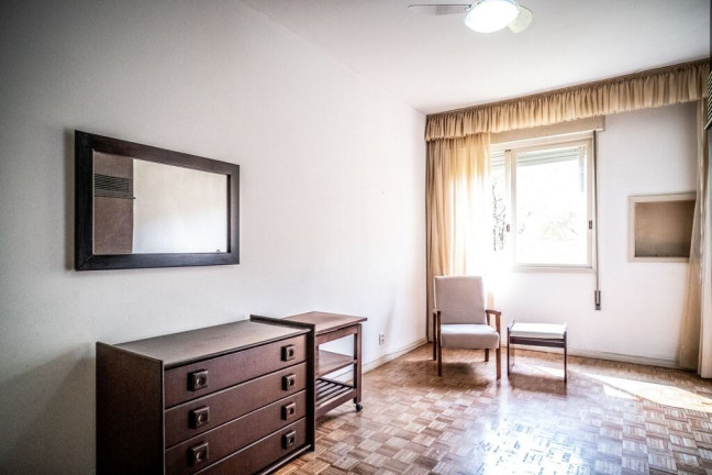 Imagem Apartamento com 3 Quartos à Venda, 141 m² em Menino Deus - Porto Alegre