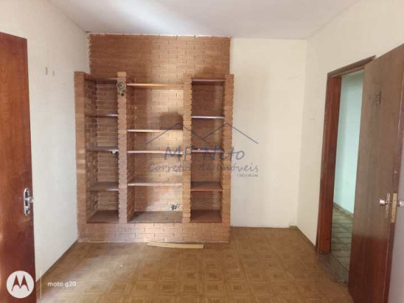 Imagem Casa com 3 Quartos à Venda, 210 m² em Centro - Pirassununga