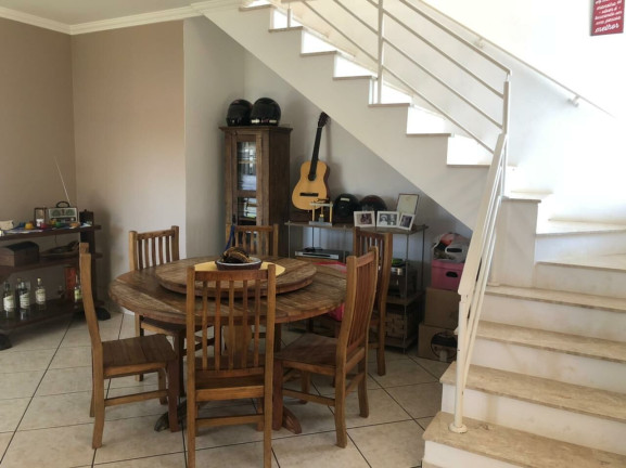 Imagem Sobrado com 3 Quartos à Venda, 149 m² em Centro - Porangaba