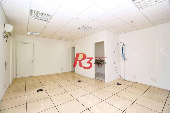 Imagem Sala Comercial à Venda ou Locação, 43 m² em Valongo - Santos Imagem Sala Comercial à Venda ou Locação, 43 m² em Valongo - Santos