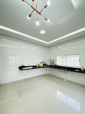 Imagem Casa com 3 Quartos à Venda, 194 m² em Residencial Granville - Goianésia