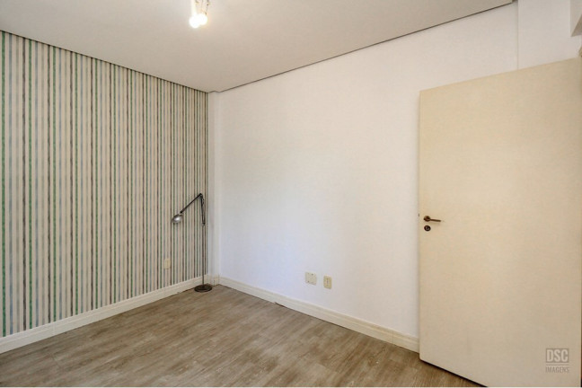 Imagem Apartamento com 3 Quartos à Venda, 137 m² em Petrópolis - Porto Alegre