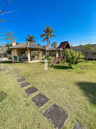 Terreno à Venda, 700 m² em Córrego Grande - Florianópolis