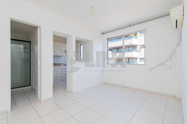 Imagem Apartamento com 1 Quarto à Venda, 41 m² em Menino Deus - Porto Alegre Imagem Apartamento com 1 Quarto à Venda, 41 m² em Menino Deus - Porto Alegre