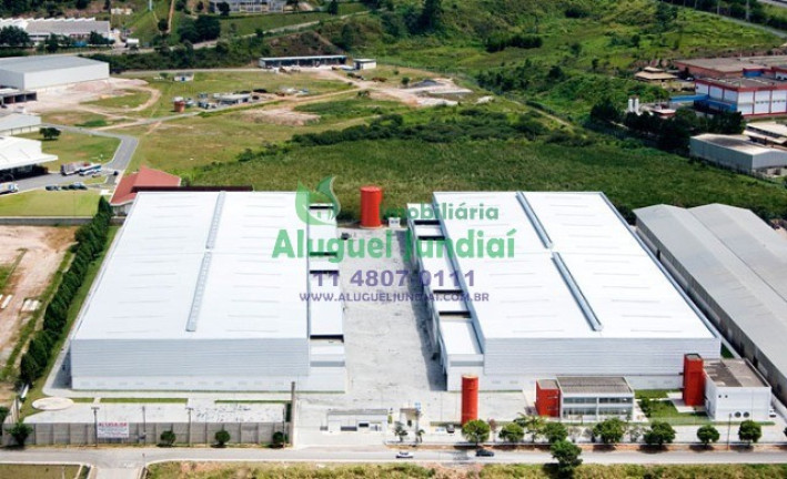 Galpão à Venda ou Temporada, 4.303 m² em Distrito Industrial - Jundiaí