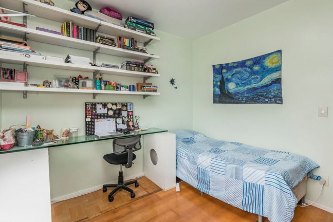 Imagem Imóvel com 2 Quartos à Venda, 79 m² em Menino Deus - Porto Alegre Imagem Imóvel com 2 Quartos à Venda, 79 m² em Menino Deus - Porto Alegre