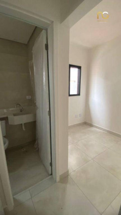 Imagem Sobrado com 2 Quartos à Venda, 85 m² em Vila Guilhermina - Praia Grande Imagem Sobrado com 2 Quartos à Venda, 85 m² em Vila Guilhermina - Praia Grande
