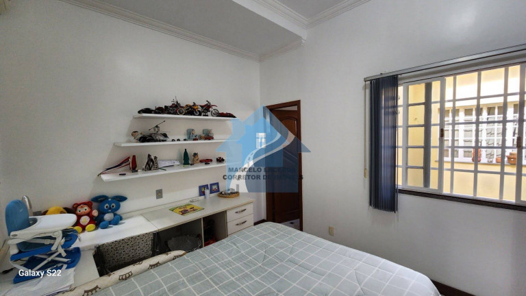 Imagem Casa com 4 Quartos à Venda, 328 m² em Dom Pedro I - Manaus Imagem Casa com 4 Quartos à Venda, 328 m² em Dom Pedro I - Manaus
