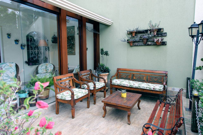 Imagem Casa com 3 Quartos à Venda, 401 m² em Vila Petrópolis - Atibaia