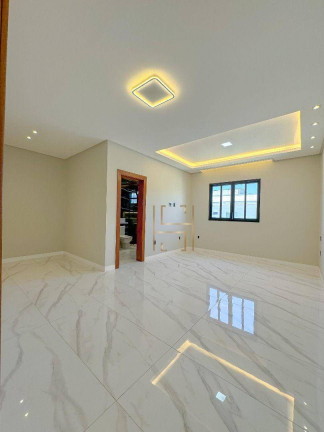 Imagem Casa com 4 Quartos à Venda, 350 m² em Alphaville Jacuhy - Serra Imagem Casa com 4 Quartos à Venda, 350 m² em Alphaville Jacuhy - Serra