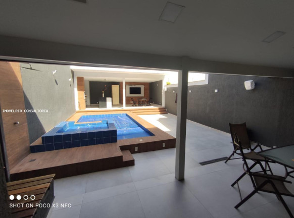 Imagem Casa com 4 Quartos à Venda, 250 m² em Rio De Janeiro Imagem Casa com 4 Quartos à Venda, 250 m² em Rio De Janeiro