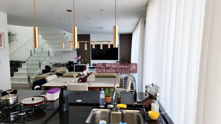 Imagem Casa com 3 Quartos para Alugar, 450 m² em Jardim Nova Esperança - Jacareí Imagem Casa com 3 Quartos para Alugar, 450 m² em Jardim Nova Esperança - Jacareí
