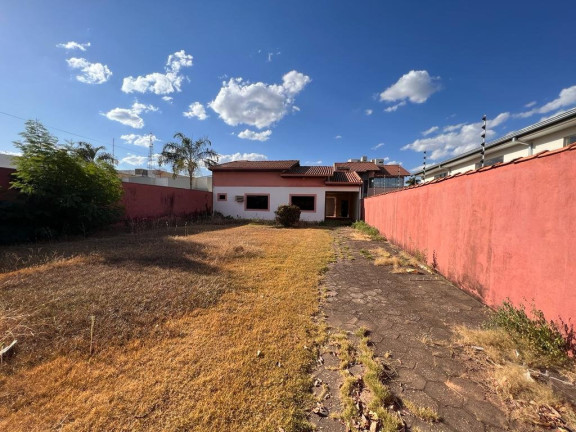 Imóvel Comercial à Venda, 455 m² em Setor Comercial  - Sinop