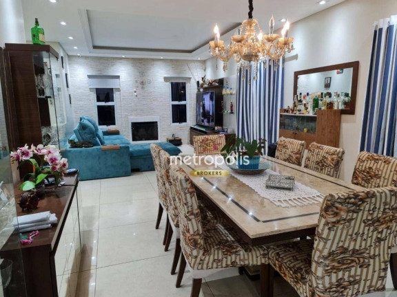 Sobrado com 3 Quartos à Venda, 377 m² em Granja Caiapiá - Cotia