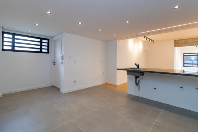 Imagem Imóvel com 3 Quartos à Venda, 220 m² em Cerqueira César - São Paulo Imagem Imóvel com 3 Quartos à Venda, 220 m² em Cerqueira César - São Paulo