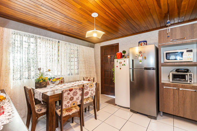 Imagem Casa com 3 Quartos à Venda, 180 m² em Mossunguê - Curitiba