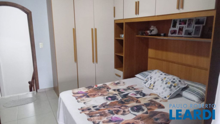 Imagem Sobrado com 3 Quartos à Venda, 202 m² em Vila Silvestre - Santo André Imagem Sobrado com 3 Quartos à Venda, 202 m² em Vila Silvestre - Santo André