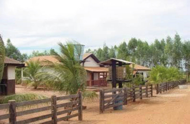 Imagem Chácara à Venda, 103.000 m² em Centro - Acorizal Imagem Chácara à Venda, 103.000 m² em Centro - Acorizal