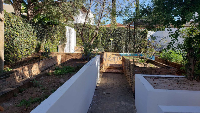 Imagem Casa com 2 Quartos para Alugar, 250 m² em Cidade Jardim - Pirassununga Imagem Casa com 2 Quartos para Alugar, 250 m² em Cidade Jardim - Pirassununga