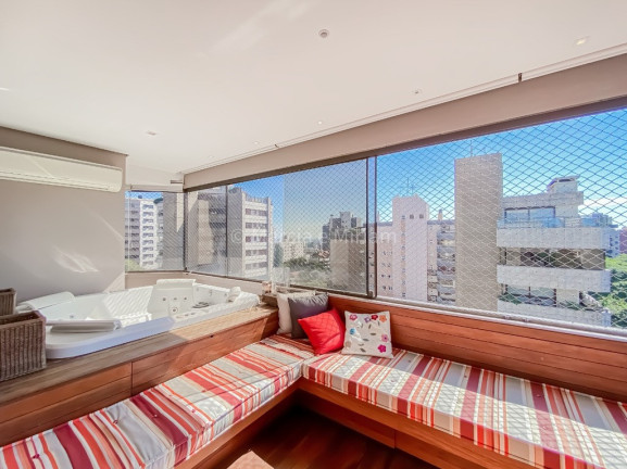 Imagem Apartamento com 3 Quartos à Venda, 250 m² em Auxiliadora - Porto Alegre