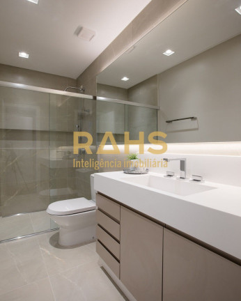 Imagem Cobertura com 4 Quartos à Venda, 310 m² em Centro - Balneário Camboriú Imagem Cobertura com 4 Quartos à Venda, 310 m² em Centro - Balneário Camboriú