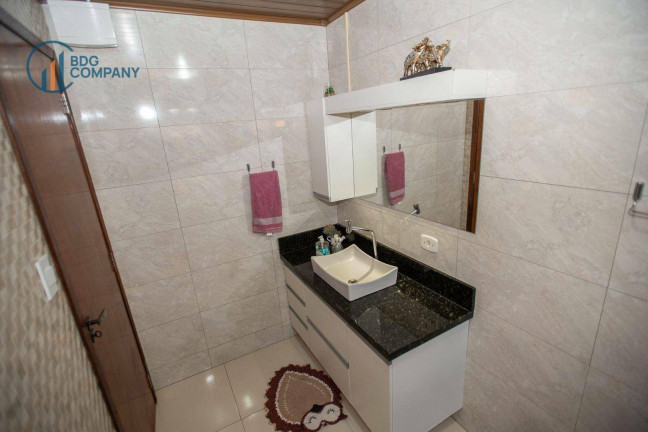 Imagem Casa com 6 Quartos à Venda, 304 m² em Vila São João - Irati Imagem Casa com 6 Quartos à Venda, 304 m² em Vila São João - Irati