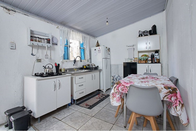 Imagem Casa com 2 Quartos à Venda, 54 m² em São José - Porto Alegre