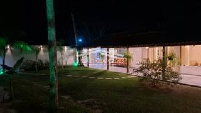 Imagem Casa com 4 Quartos à Venda, 1.230 m² em Porto Seguro Imagem Casa com 4 Quartos à Venda, 1.230 m² em Porto Seguro