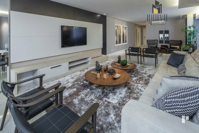 Imagem Apartamento com 4 Quartos à Venda, 207 m² em Centro - Balneário Camboriú Imagem Apartamento com 4 Quartos à Venda, 207 m² em Centro - Balneário Camboriú