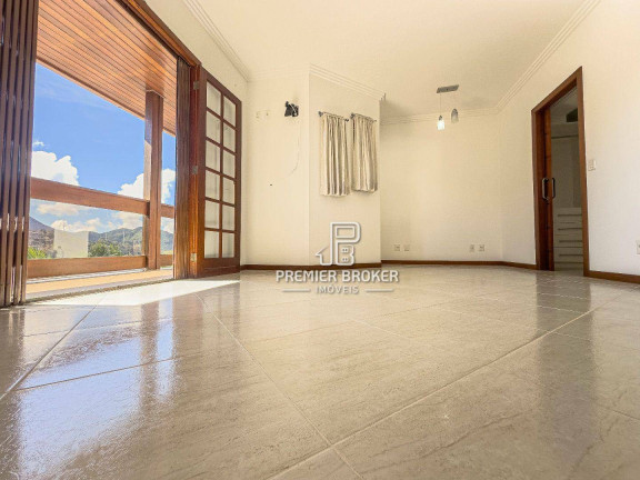Imagem Casa com 4 Quartos à Venda, 200 m² em Panorama - Teresópolis Imagem Casa com 4 Quartos à Venda, 200 m² em Panorama - Teresópolis