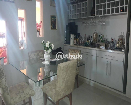 Imagem Casa com 5 Quartos à Venda, 400 m² em Taquaral - Campinas Imagem Casa com 5 Quartos à Venda, 400 m² em Taquaral - Campinas