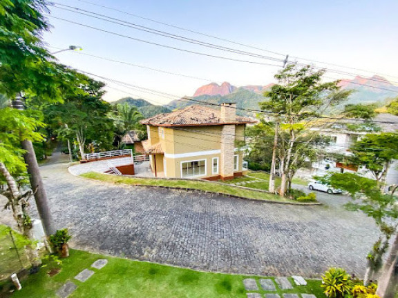 Imagem Casa com 4 Quartos à Venda, 242 m² em Vargem Grande - Teresópolis Imagem Casa com 4 Quartos à Venda, 242 m² em Vargem Grande - Teresópolis