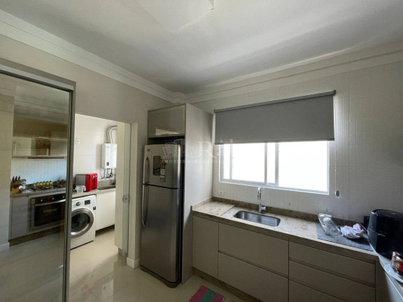Imagem Apartamento com 3 Quartos à Venda, 133 m² em Centro - Balneário Camboriú Imagem Apartamento com 3 Quartos à Venda, 133 m² em Centro - Balneário Camboriú