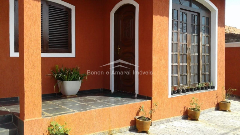 Imagem Casa com 3 Quartos à Venda, 267 m² em Vila São Sebastião - Valinhos Imagem Casa com 3 Quartos à Venda, 267 m² em Vila São Sebastião - Valinhos