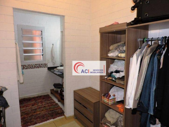 Imagem Casa com 4 Quartos à Venda, 205 m² em Granja Viana - Embu Das Artes