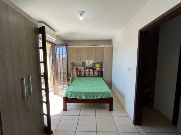 Sobrado com 2 Quartos à Venda, 76 m² em Barra Do Sai - Itapoá