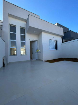 Imagem Casa com 2 Quartos à Venda, 75 m² Imagem Casa com 2 Quartos à Venda, 75 m²