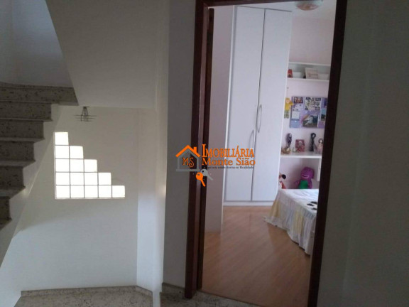 Imagem Sobrado com 3 Quartos à Venda, 305 m² em Jardim Santa Clara - Guarulhos Imagem Sobrado com 3 Quartos à Venda, 305 m² em Jardim Santa Clara - Guarulhos