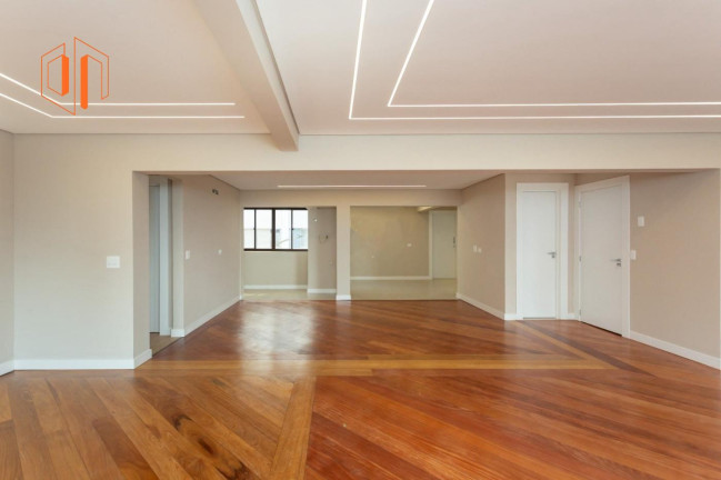 Imagem Apartamento com 3 Quartos à Venda, 193 m² em água Verde - Curitiba