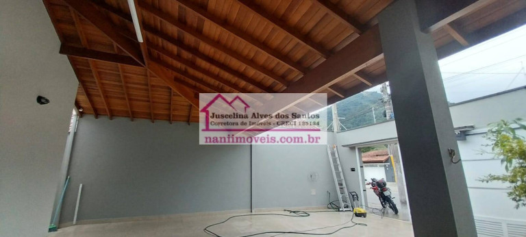 Casa com 3 Quartos à Venda, 380 m² em Cidade Jardim - Caraguatatuba