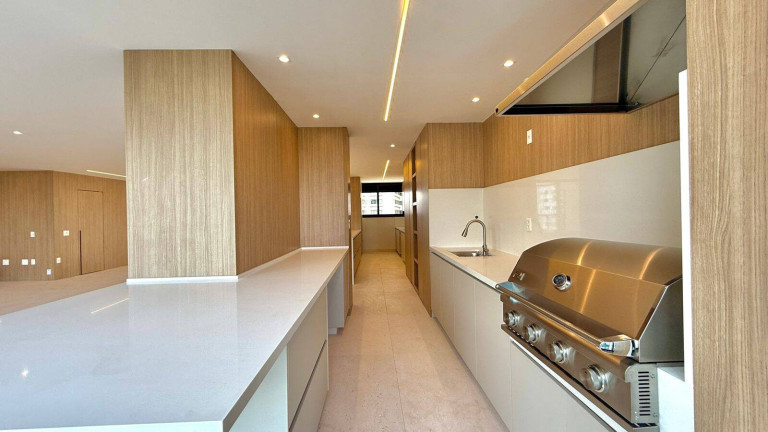 Imagem Apartamento com 3 Quartos à Venda, 281 m² em São Paulo