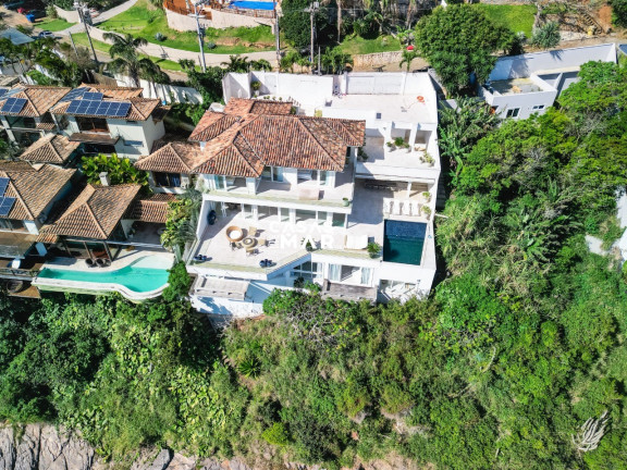 Imagem Imóvel com 5 Quartos para Alugar ou Temporada, 800 m² em Ferradura - Armação Dos Búzios Imagem Imóvel com 5 Quartos para Alugar ou Temporada, 800 m² em Ferradura - Armação Dos Búzios