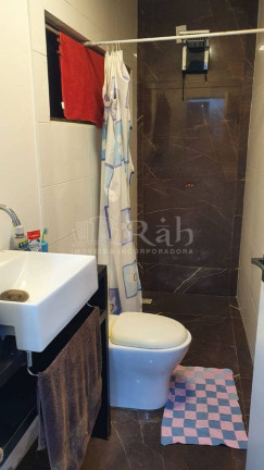 Imagem Sobrado com 3 Quartos à Venda, 220 m² em Santa Regina - Camboriú