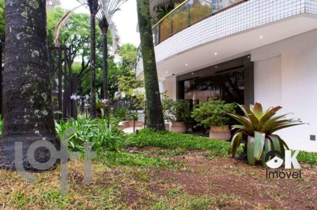 Imagem Apartamento com 4 Quartos à Venda, 303 m² em Higienópolis - São Paulo Imagem Apartamento com 4 Quartos à Venda, 303 m² em Higienópolis - São Paulo