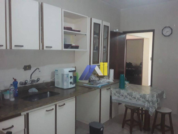 Imagem Casa com 4 Quartos à Venda, 170 m² em Jardim Aureliano - Pouso Alegre Imagem Casa com 4 Quartos à Venda, 170 m² em Jardim Aureliano - Pouso Alegre