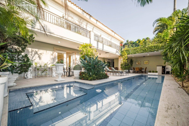 Imagem Casa com 3 Quartos à Venda, 483 m² em Vila Nova Conceição - São Paulo Imagem Casa com 3 Quartos à Venda, 483 m² em Vila Nova Conceição - São Paulo
