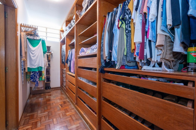 Imagem Casa com 4 Quartos à Venda, 375 m² em Moema - São Paulo