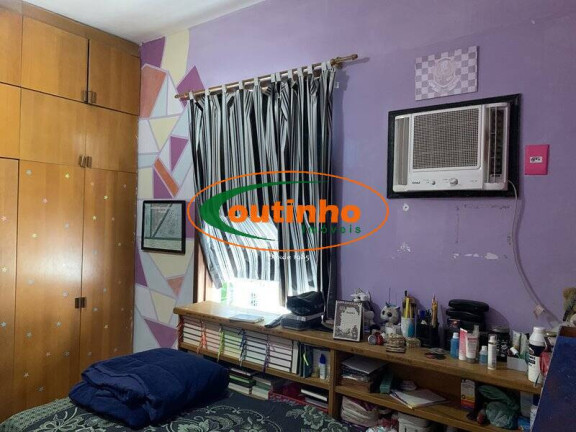 Imagem Casa com 4 Quartos à Venda, 200 m² em Andaraí - Rio De Janeiro Imagem Casa com 4 Quartos à Venda, 200 m² em Andaraí - Rio De Janeiro