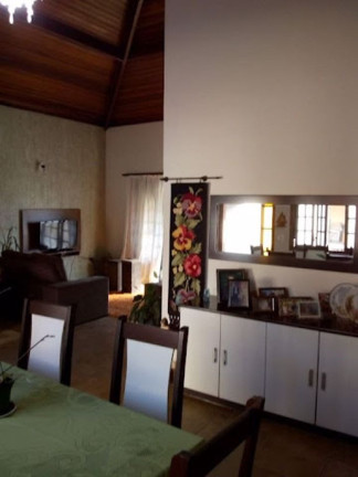 Imagem Chácara com 7 Quartos à Venda, 473 m² em Jardim Estância Brasil - Atibaia