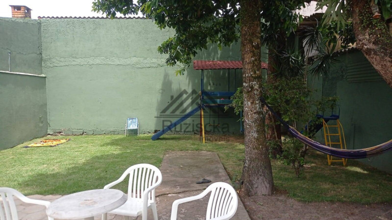 Imagem Casa com 2 Quartos à Venda, 300 m² em Itaóca - Mongaguá